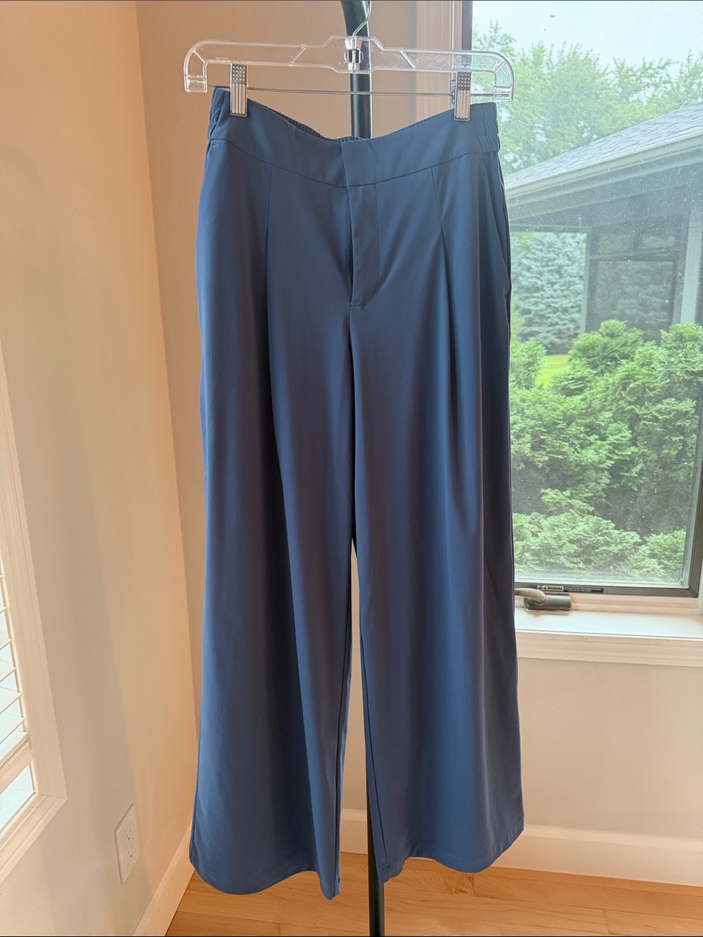 Athleta Wide-Leg Trousers in Blue